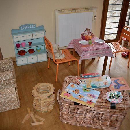 Gite De Charme En Sologne, Sejour En Famille, Jardin, Riviere, Jeux, Nature & Detente Aubigny-sur-Nère Zewnętrze zdjęcie